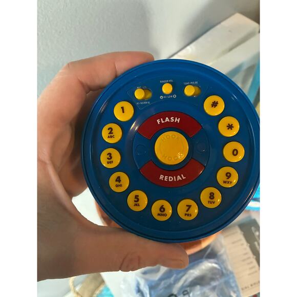 M&M’s Yellow Character Telephone Mega Phone w/ Box Works Novelty Candy Display - Picture 7 of 11